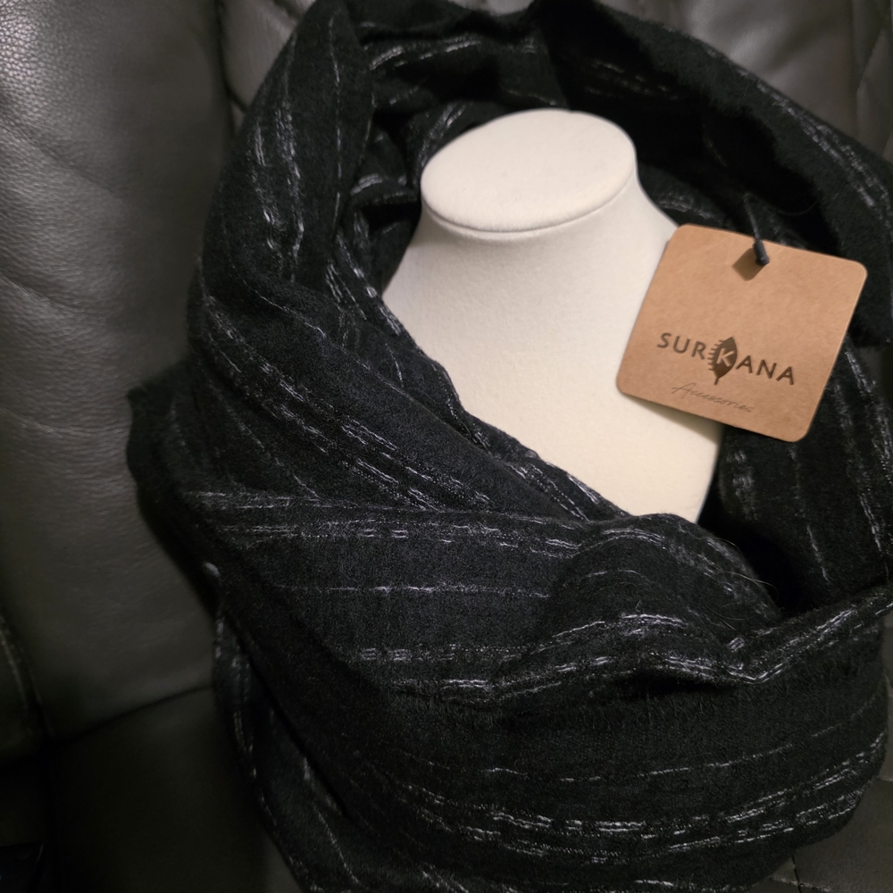 Surkana Black and Gray Scarf
